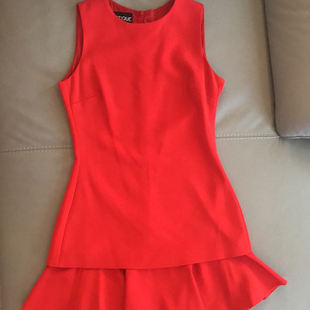 Boutique Moschino red cocktail dress, Red, size 8